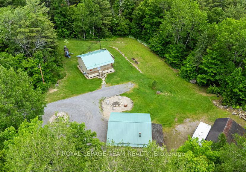 2442-white-lake-road-mcnabbraeside-ontario-x12216486
