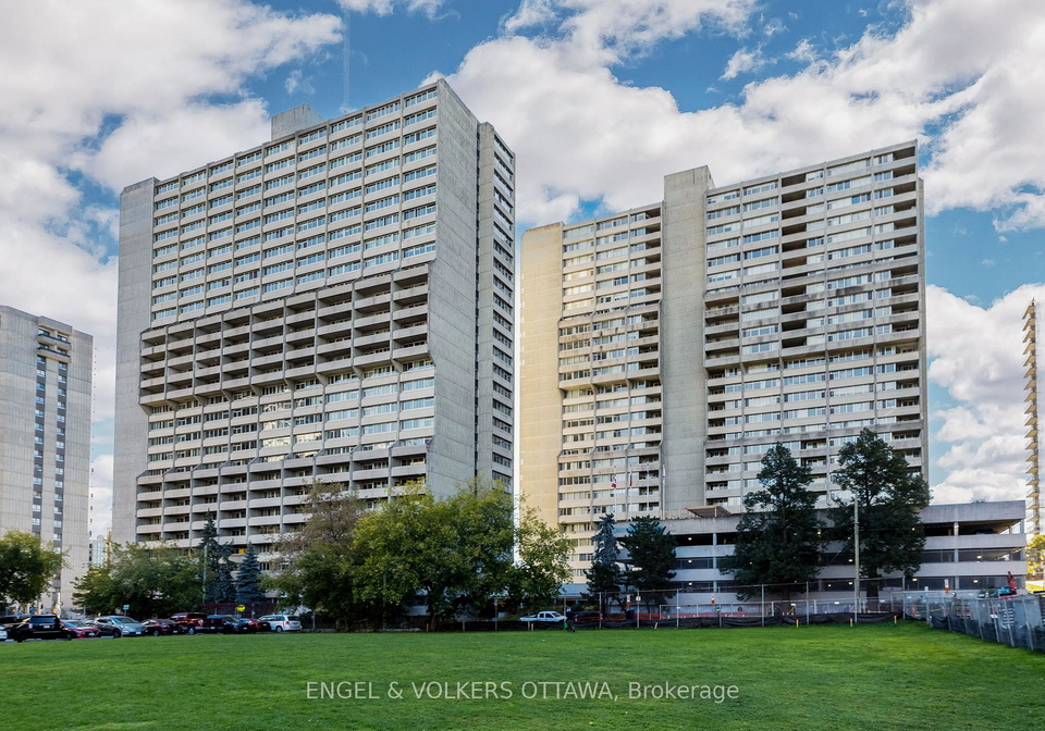 530-laurier-avenue-w-ottawa-ontario-x12216518