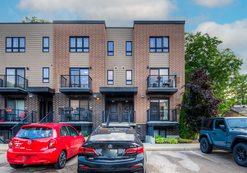 190-century-hill-drive-kitchener-ontario-x12216610