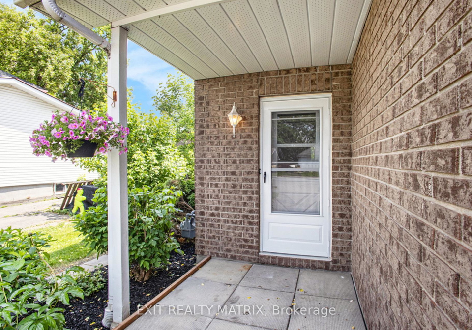 45-forget-street-russell-ontario-x12216671
