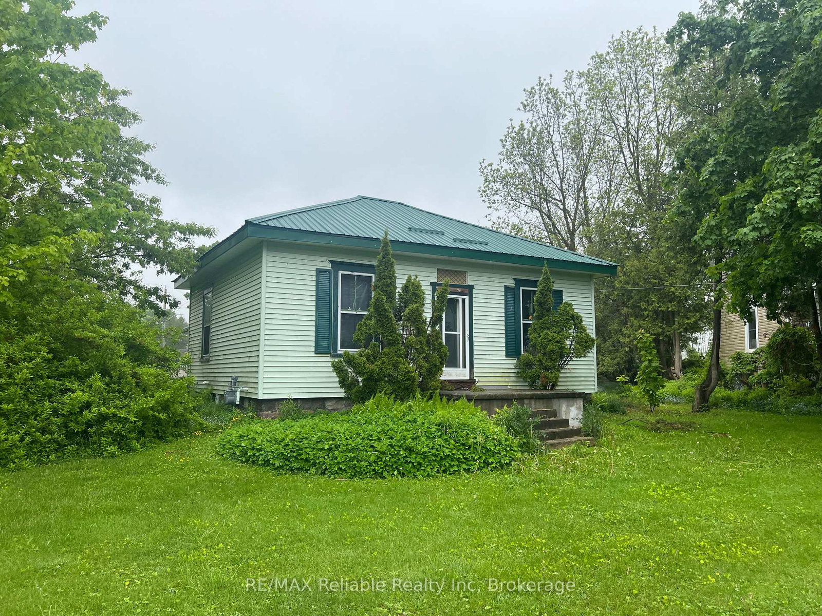 83-north-street-s-central-huron-ontario-x12216732