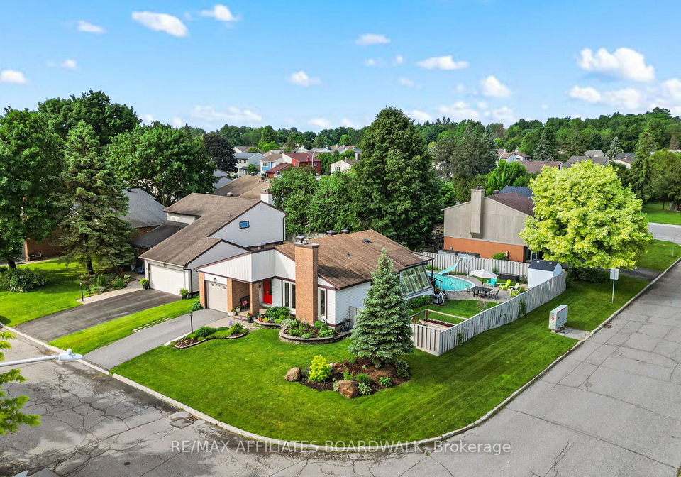 2-liveoak-crescent-ottawa-ontario-x12216733