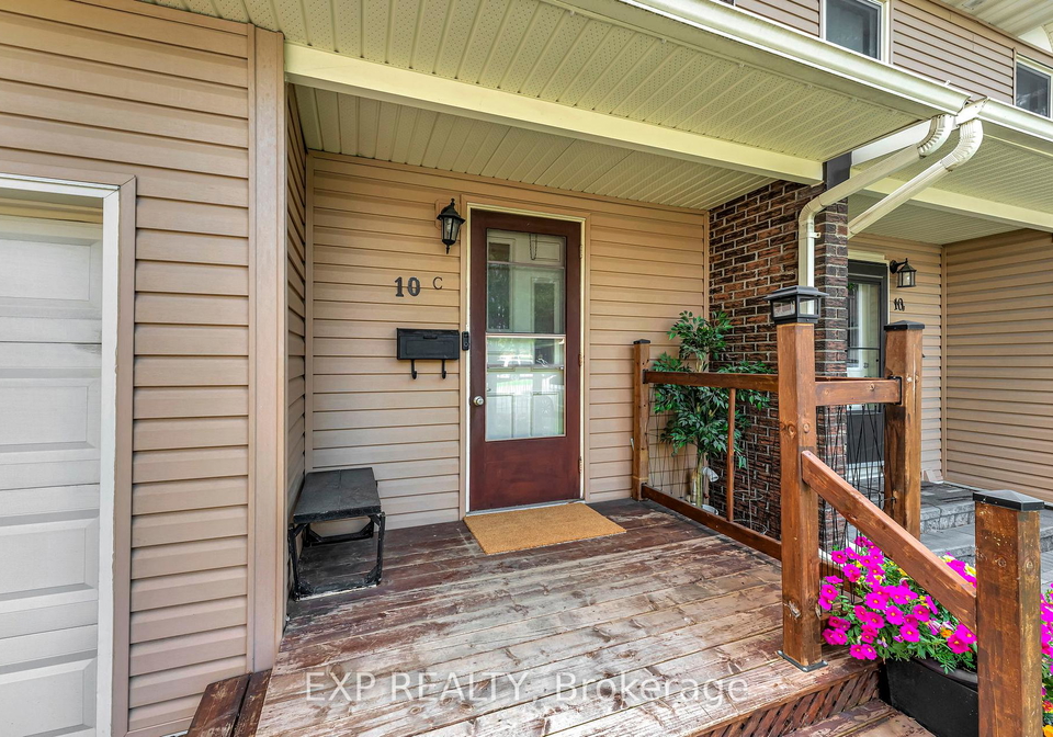 10-arnold-drive-ottawa-ontario-x12216766