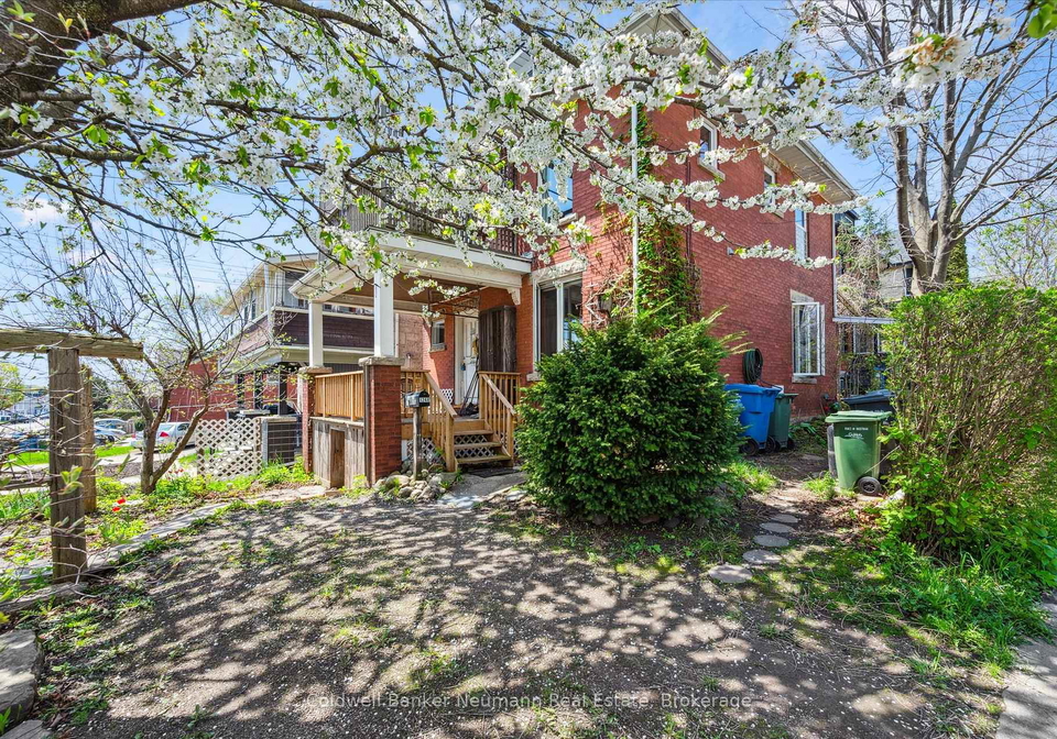 124-surrey-street-guelph-ontario-x12216850