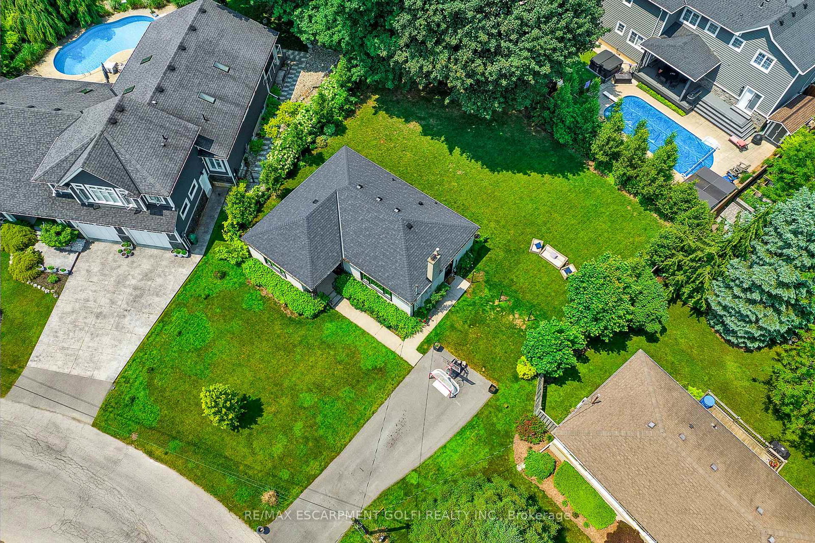 108-cumming-court-hamilton-ontario-x12216919