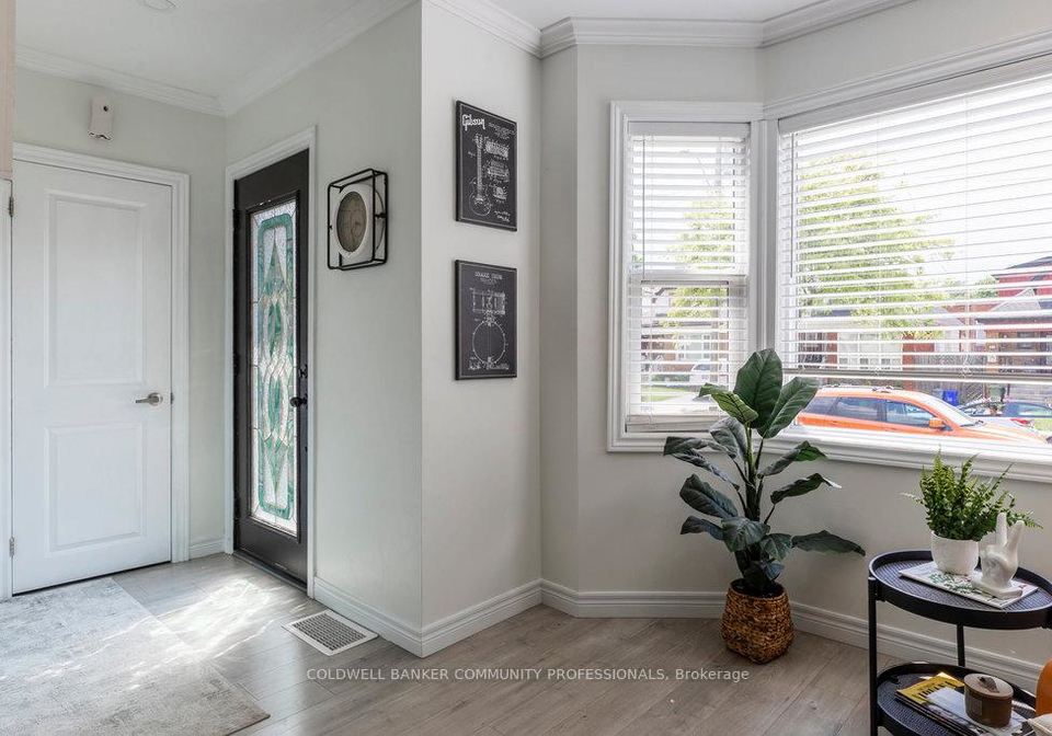 62-weir-street-n-hamilton-ontario-x12217021