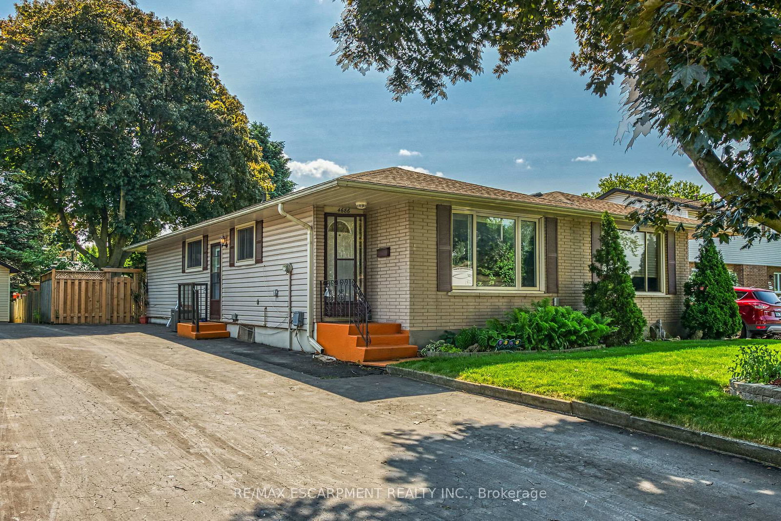 4686-pettit-avenue-niagara-falls-ontario-x12217179