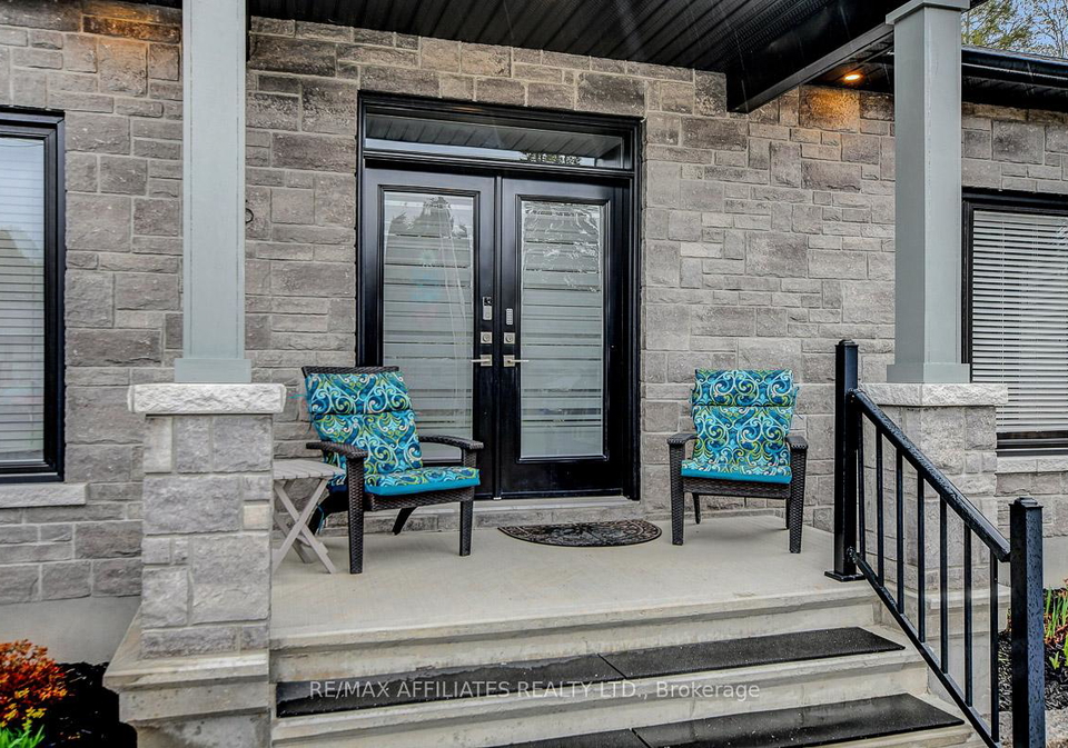 116-queen-charlotte-street-ottawa-ontario-x12217241