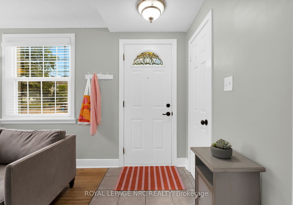 44-pinecrest-avenue-st-catharines-ontario-x12217356