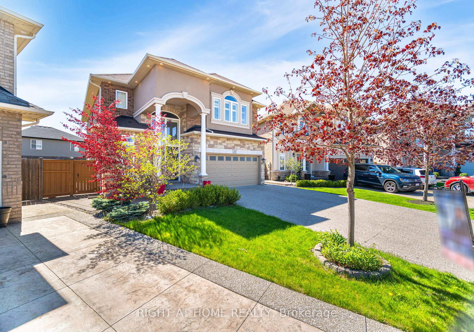24-biggar-crescent-grimsby-ontario-x12217401