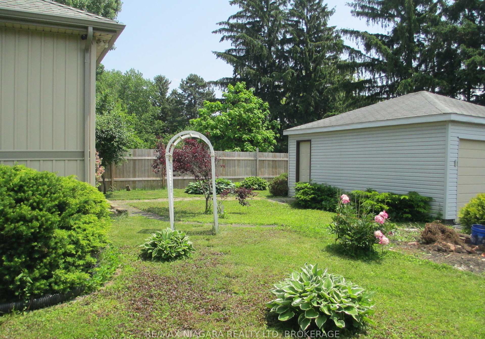 255-bowen-road-fort-erie-ontario-x12217544