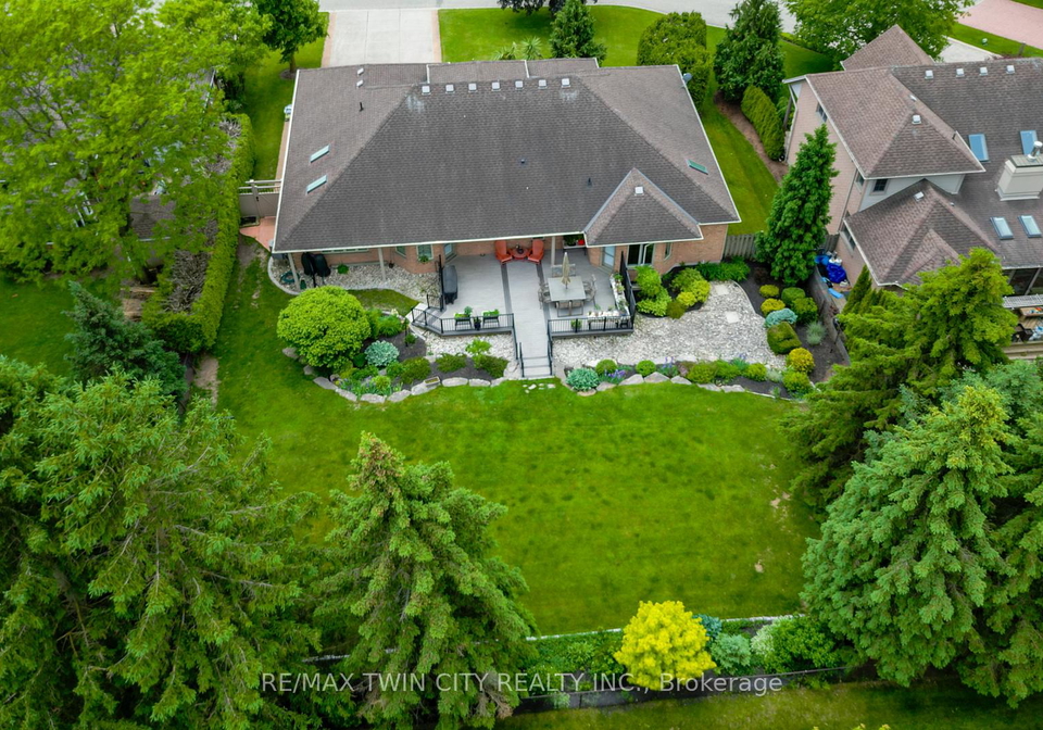 48-peter-street-wellesley-ontario-x12217600