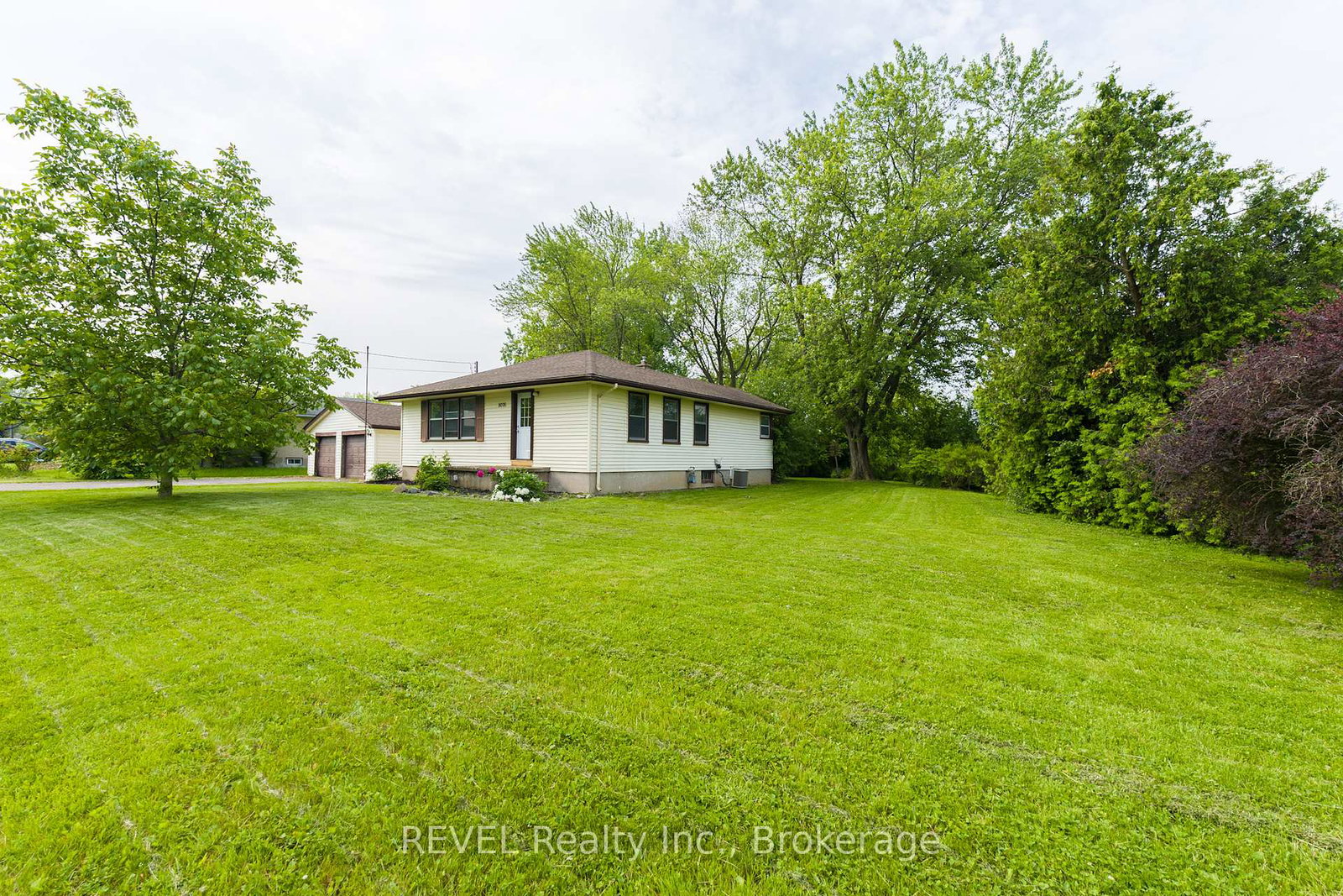 8076-beaverdams-road-niagara-falls-ontario-x12217610