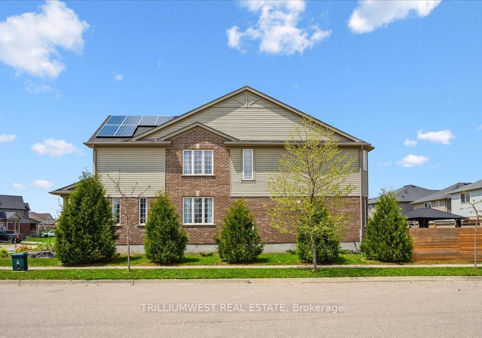 389-bamberg-crescent-waterloo-ontario-x12217698
