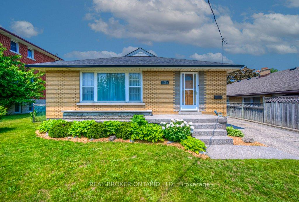 1212-queens-boulevard-kitchener-ontario-x12217756