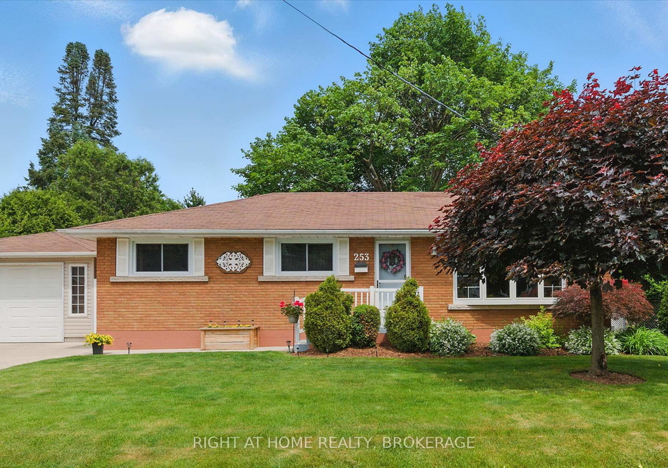 253-nakoma-road-hamilton-ontario-x12217815