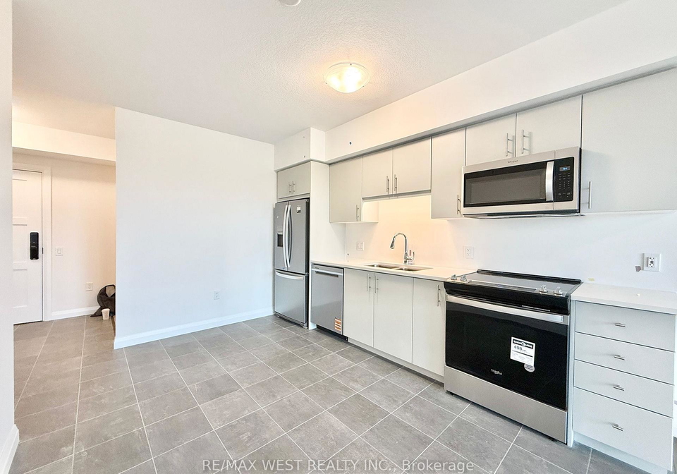 93-arthur-street-s-guelph-ontario-x12217822
