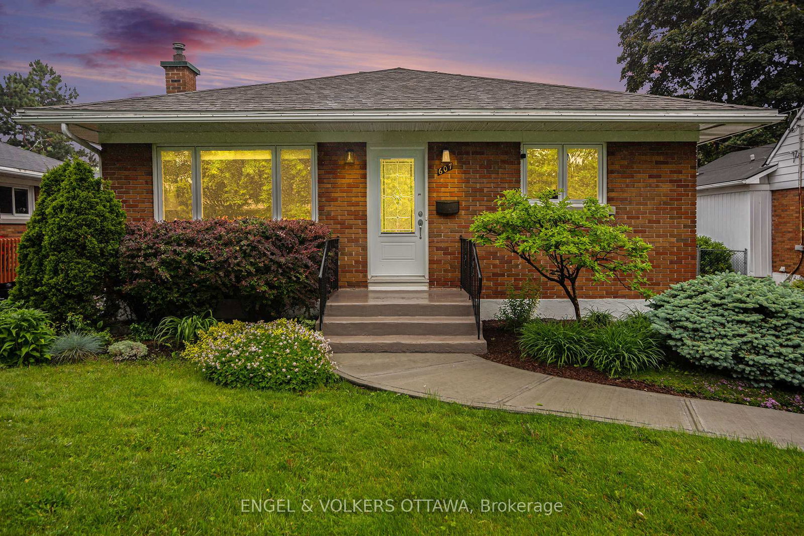607-shelley-avenue-n-ottawa-ontario-x12217924