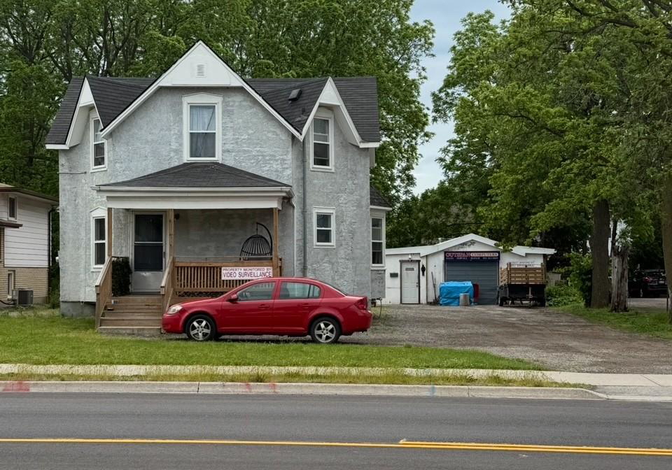 4502-street-lincoln-ontario-x12218122