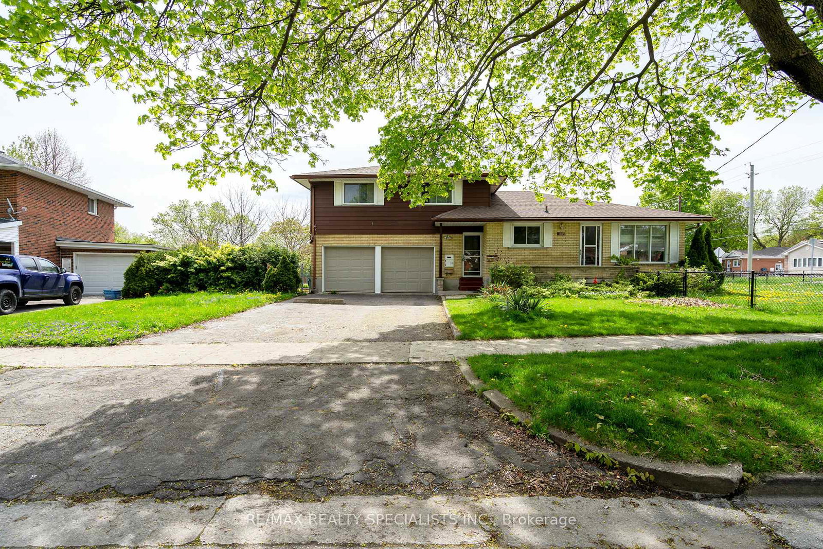 155-massey-avenue-n-kitchener-ontario-x12218166