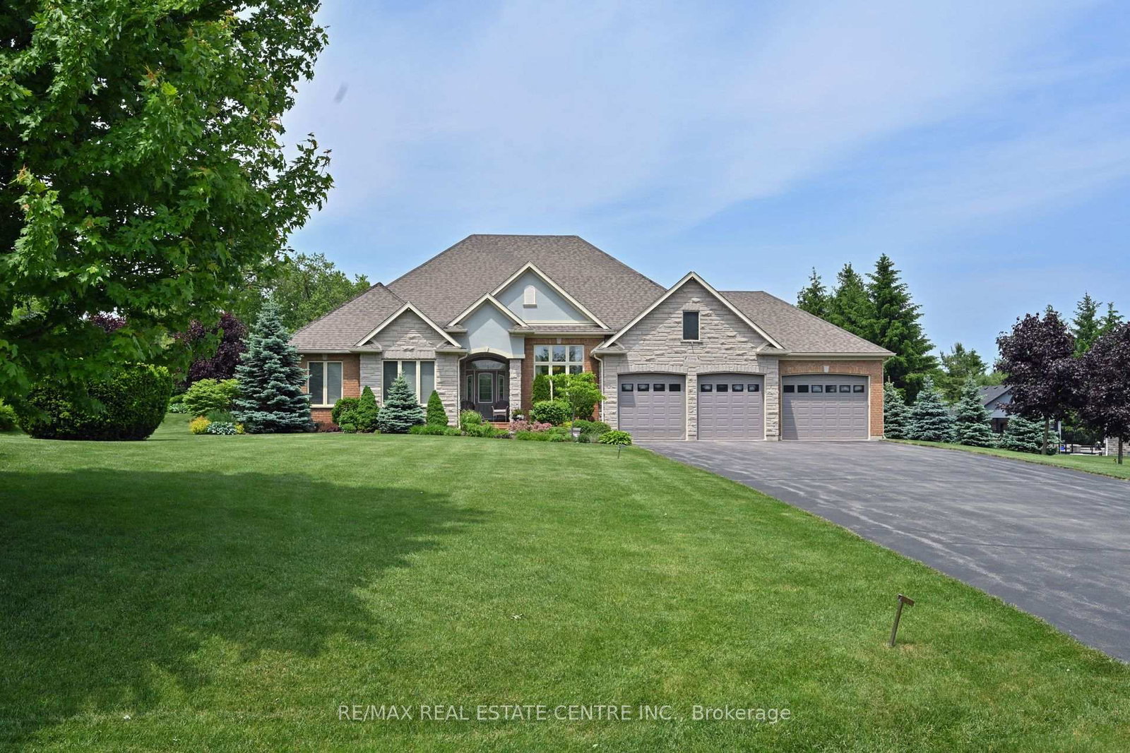 40-brookhaven-crescent-east-garafraxa-ontario-x12218171