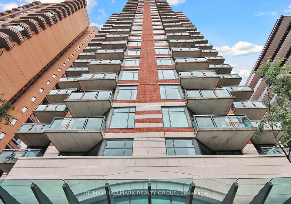 570-laurier-avenue-w-ottawa-ontario-x12218297