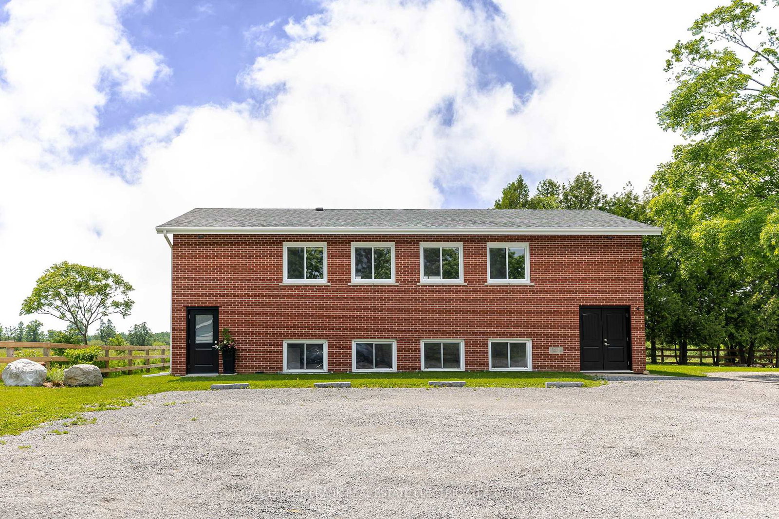 724-centre-line-selwyn-ontario-x12218304