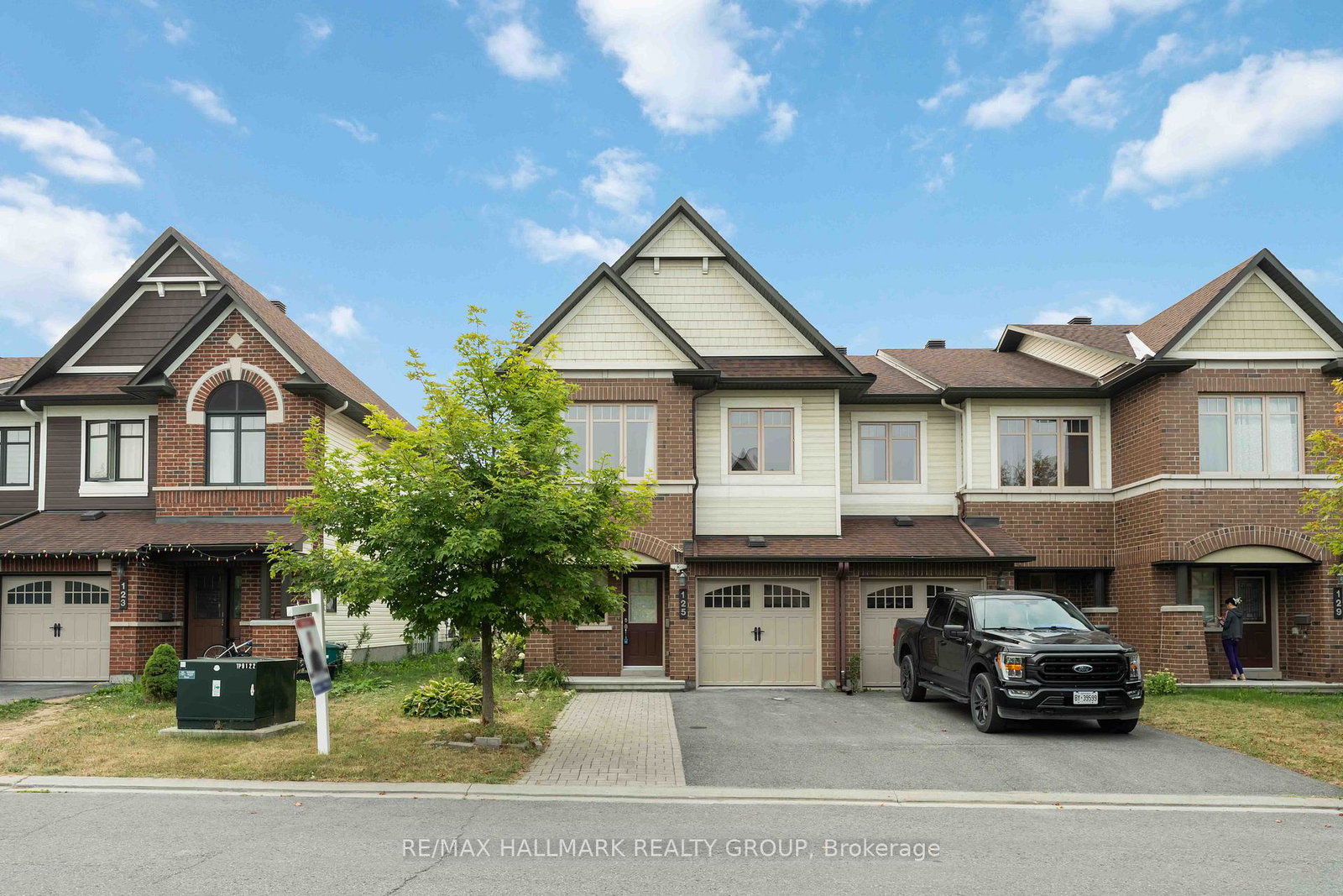 125-mancini-way-ottawa-ontario-x12218387