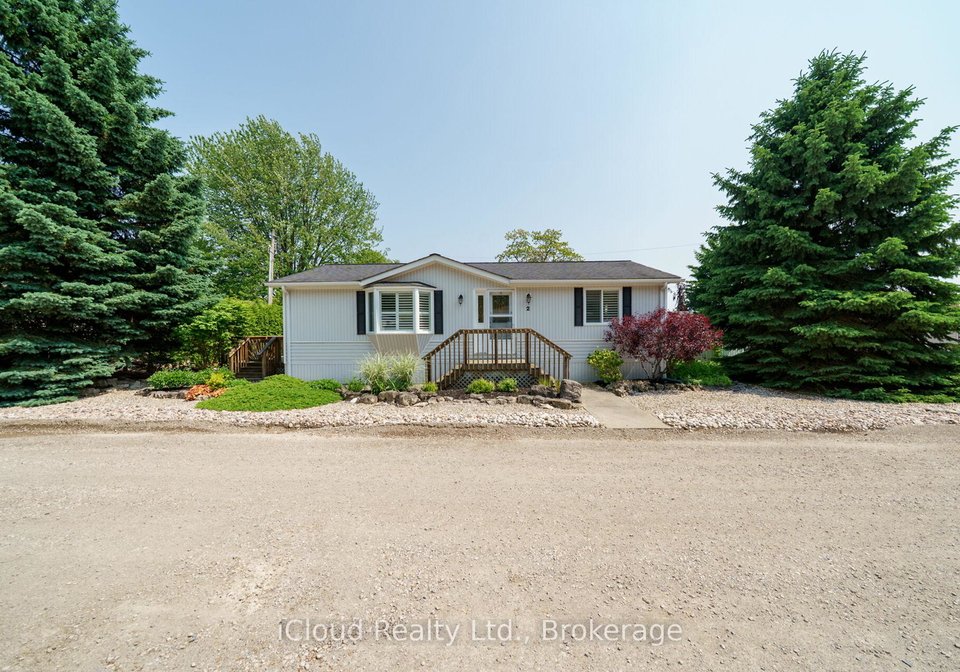 2-golden-pond-road-pvt-puslinch-ontario-x12218466