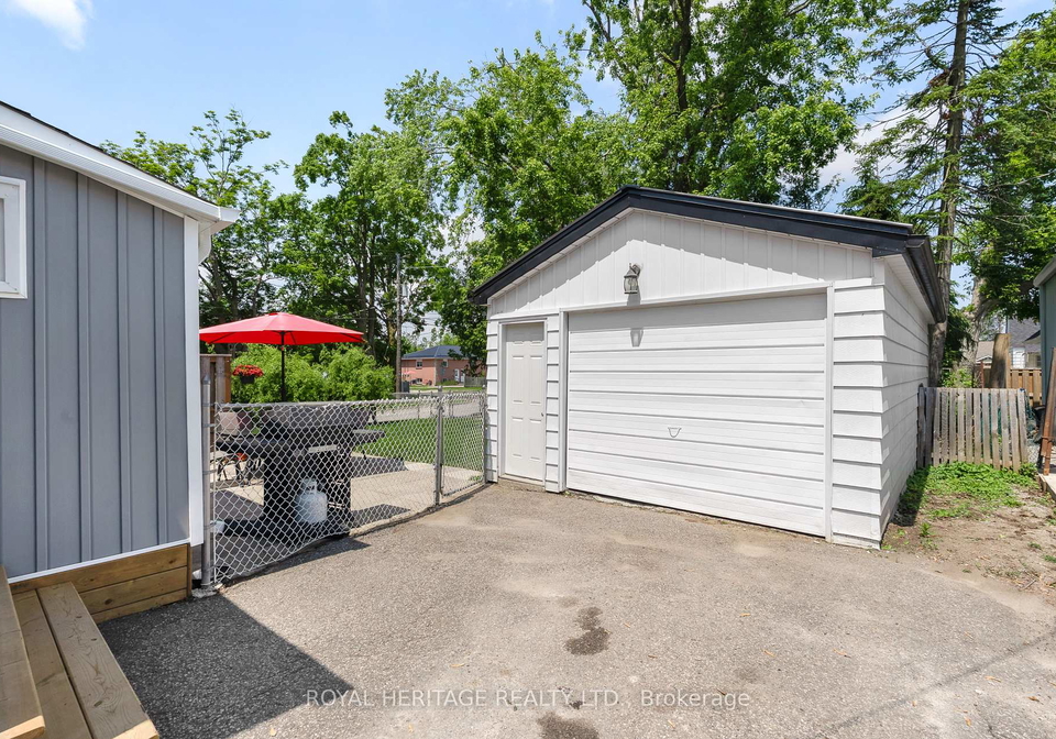 203-princess-elizabeth-crescent-kawartha-lakes-ontario-x12218549