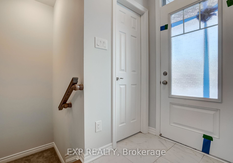 547-arosa-way-kanata-ontario-x12218644