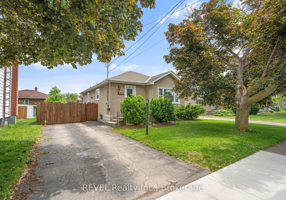 651-fielden-avenue-port-colborne-ontario-x12218861