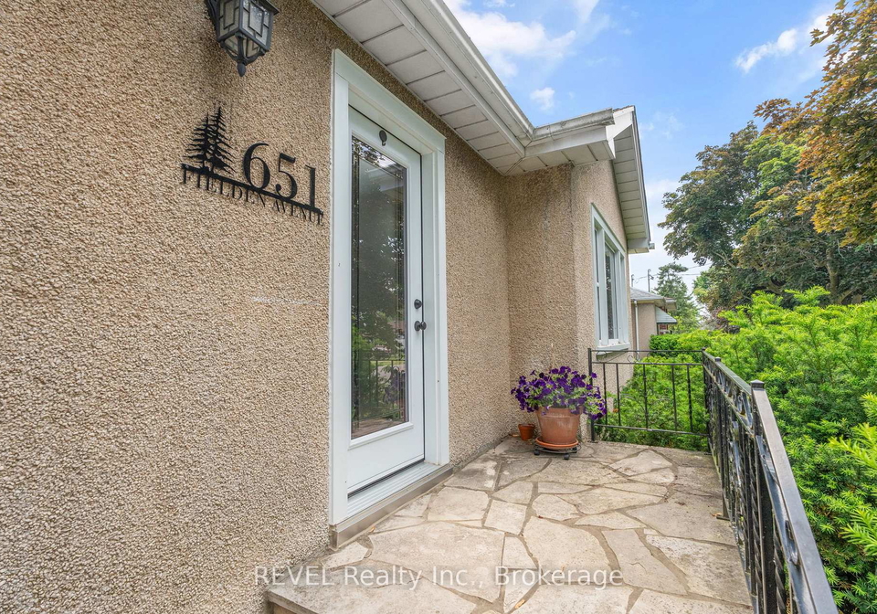 651-fielden-avenue-port-colborne-ontario-x12218861