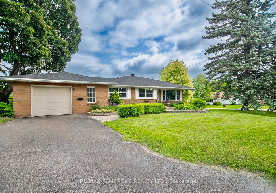 545-herbert-street-pembroke-ontario-x12218885