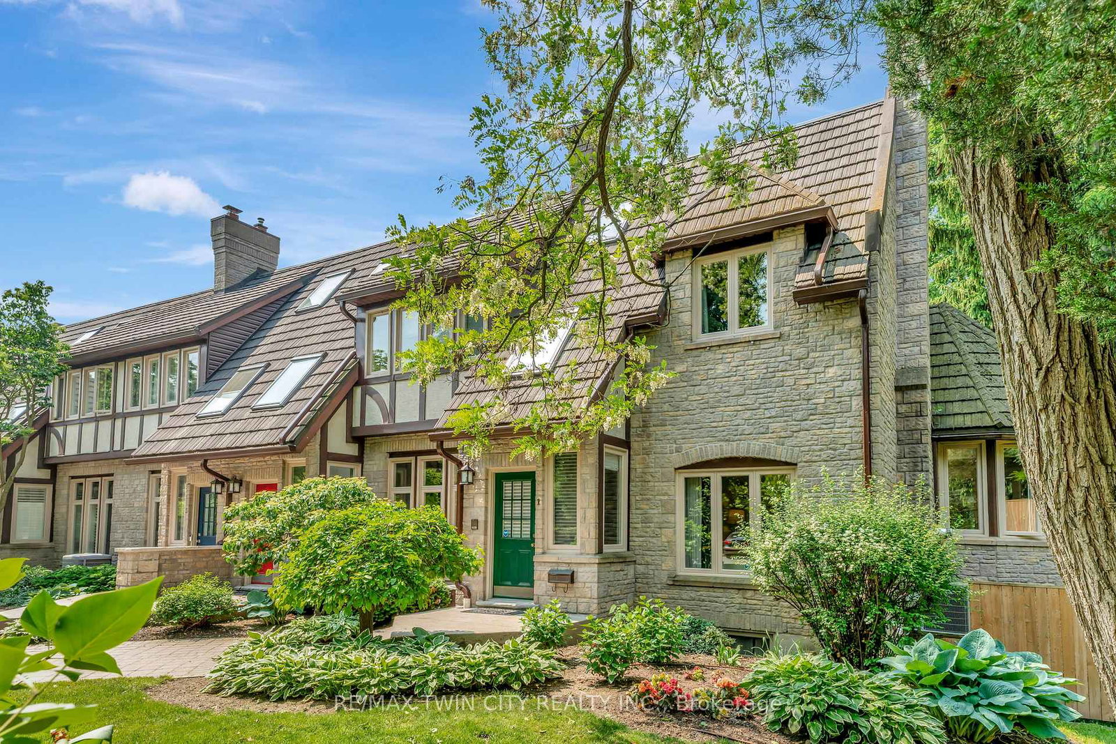 10-stuart-street-guelph-ontario-x12219039