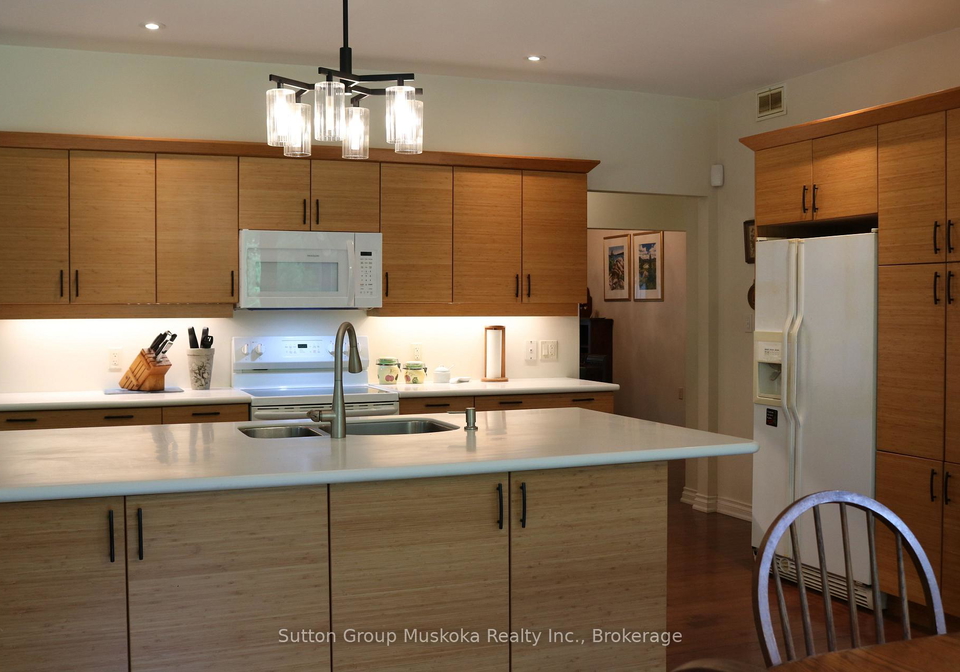 393-skyhills-road-huntsville-ontario-x12219214