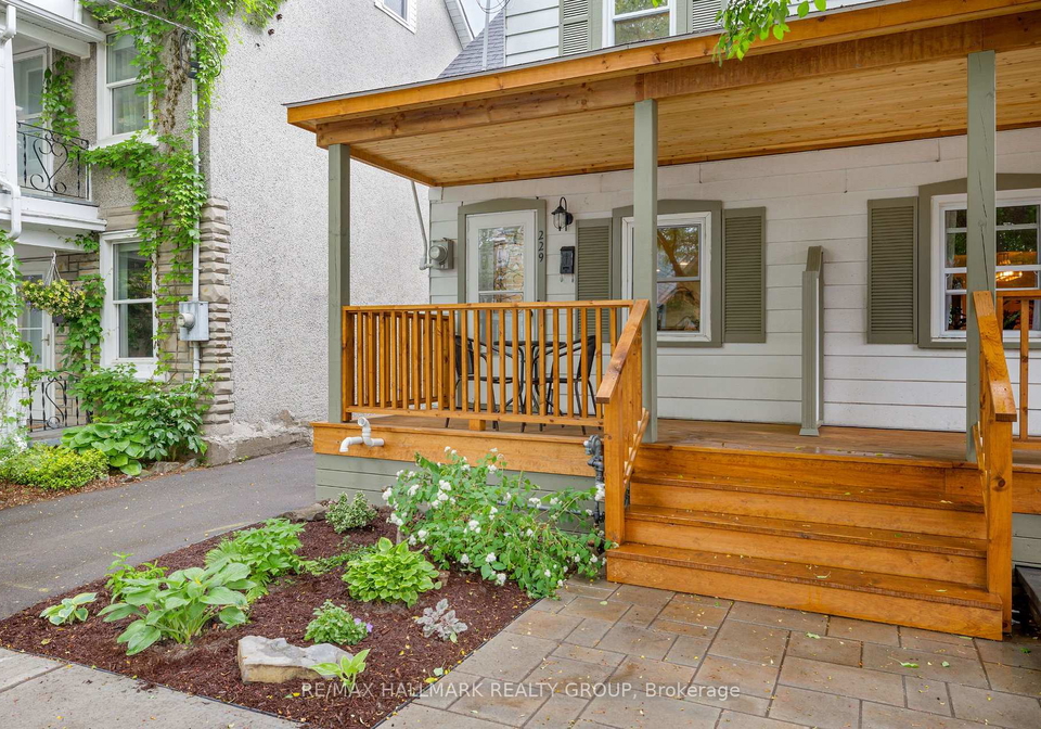 229-st-andrew-street-ottawa-ontario-x12219261