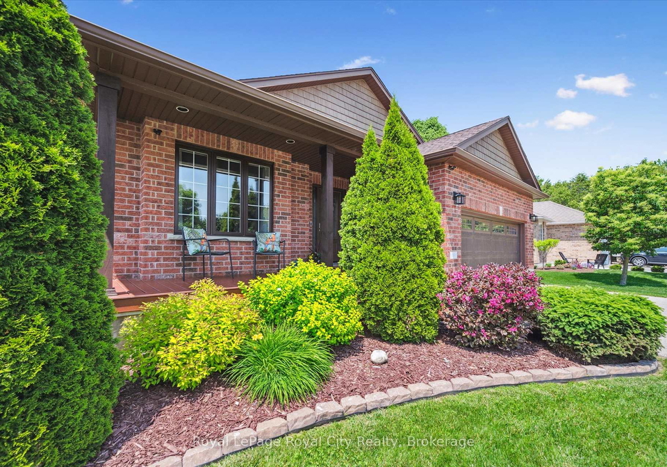 4-clarke-street-centre-wellington-ontario-x12219360