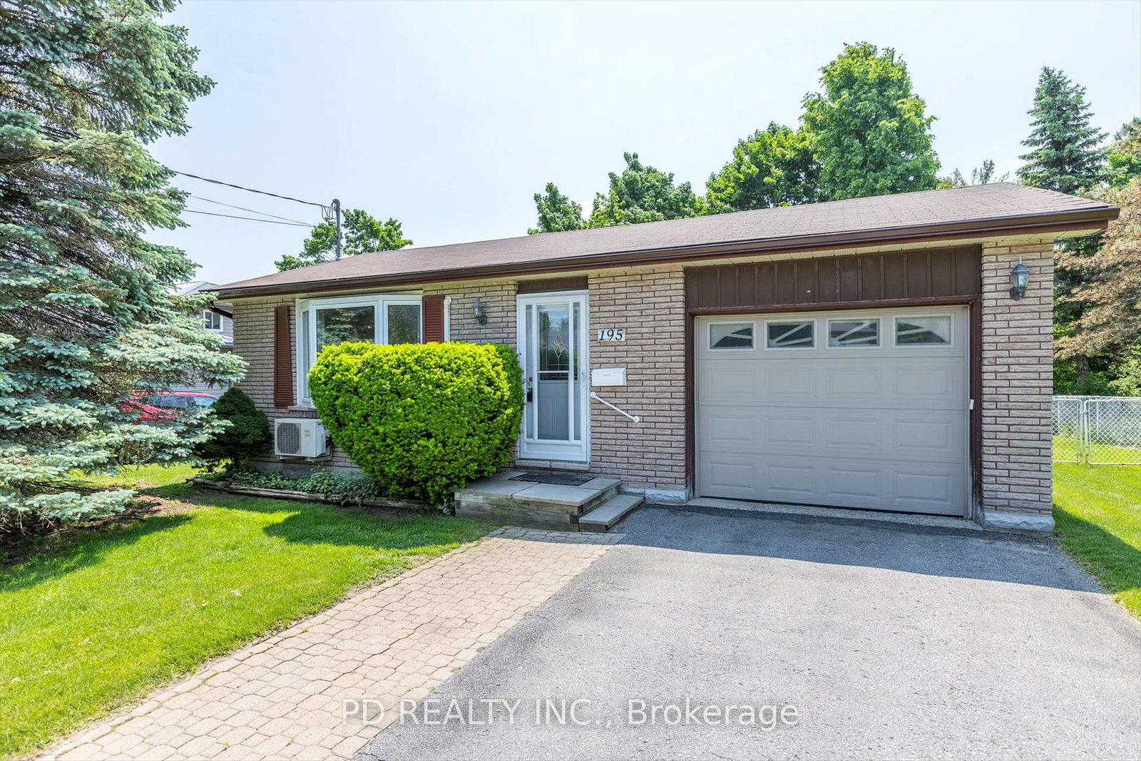 195-mary-street-w-kawartha-lakes-ontario-x12219407