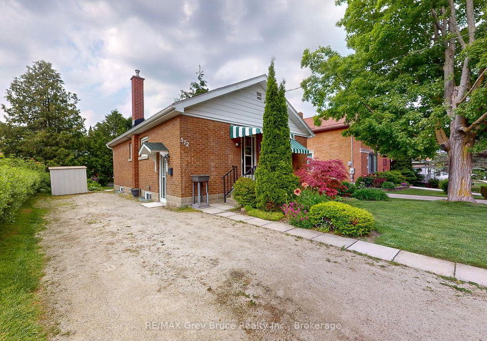 572-14th-street-w-owen-sound-ontario-x12219531