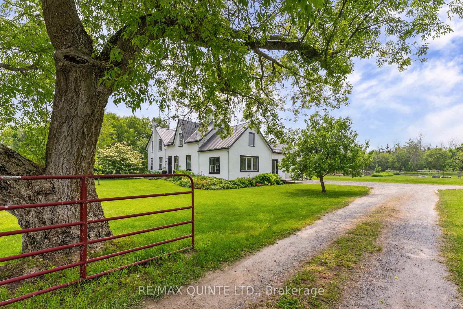 891-chase-road-prince-edward-county-ontario-x12219874