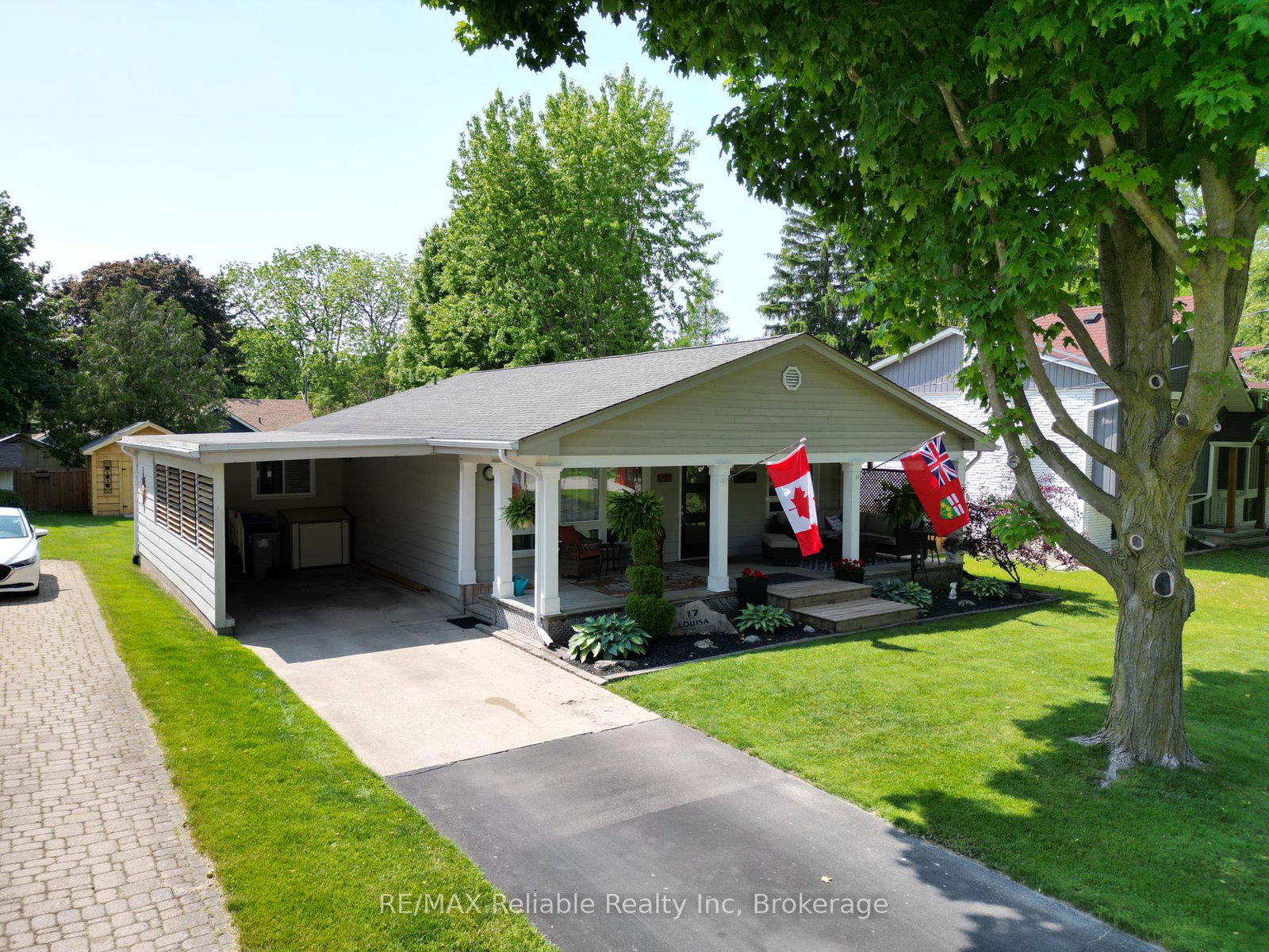 17-louisa-street-bluewater-ontario-x12219971