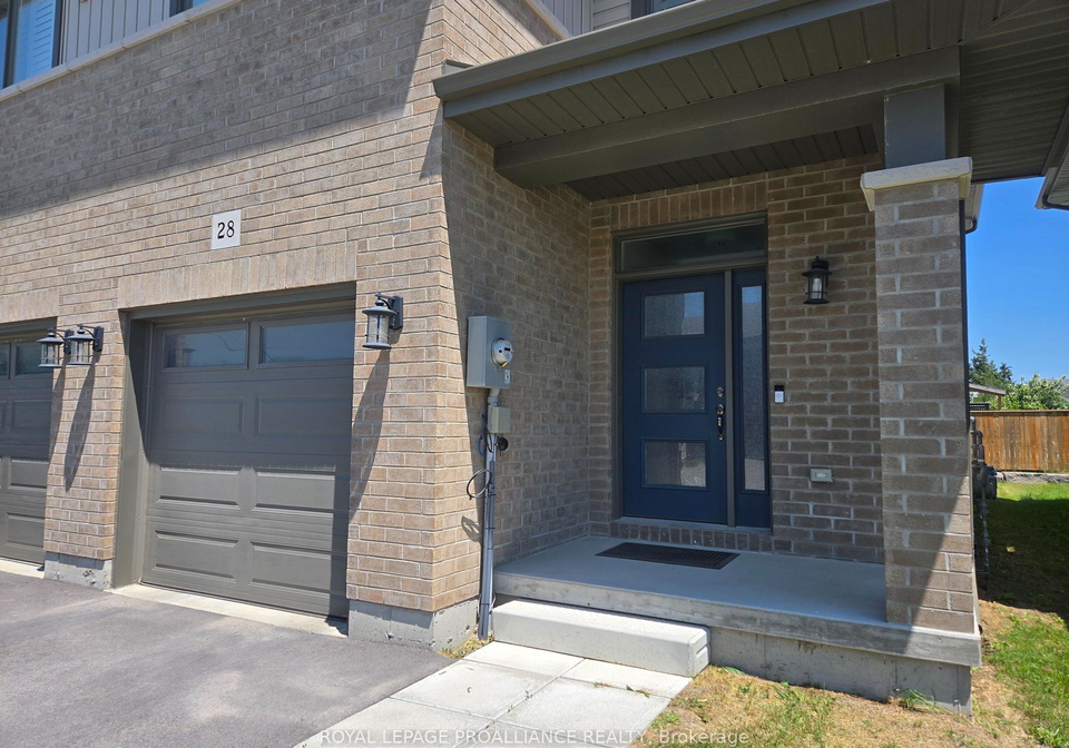 28-nipigon-street-belleville-ontario-x12220022