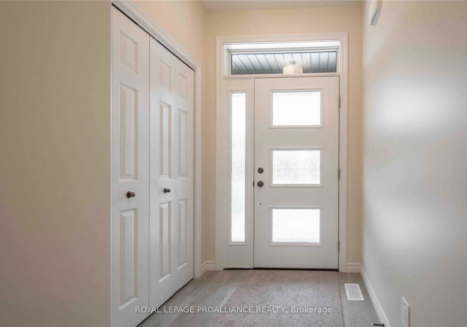 28-nipigon-street-belleville-ontario-x12220022