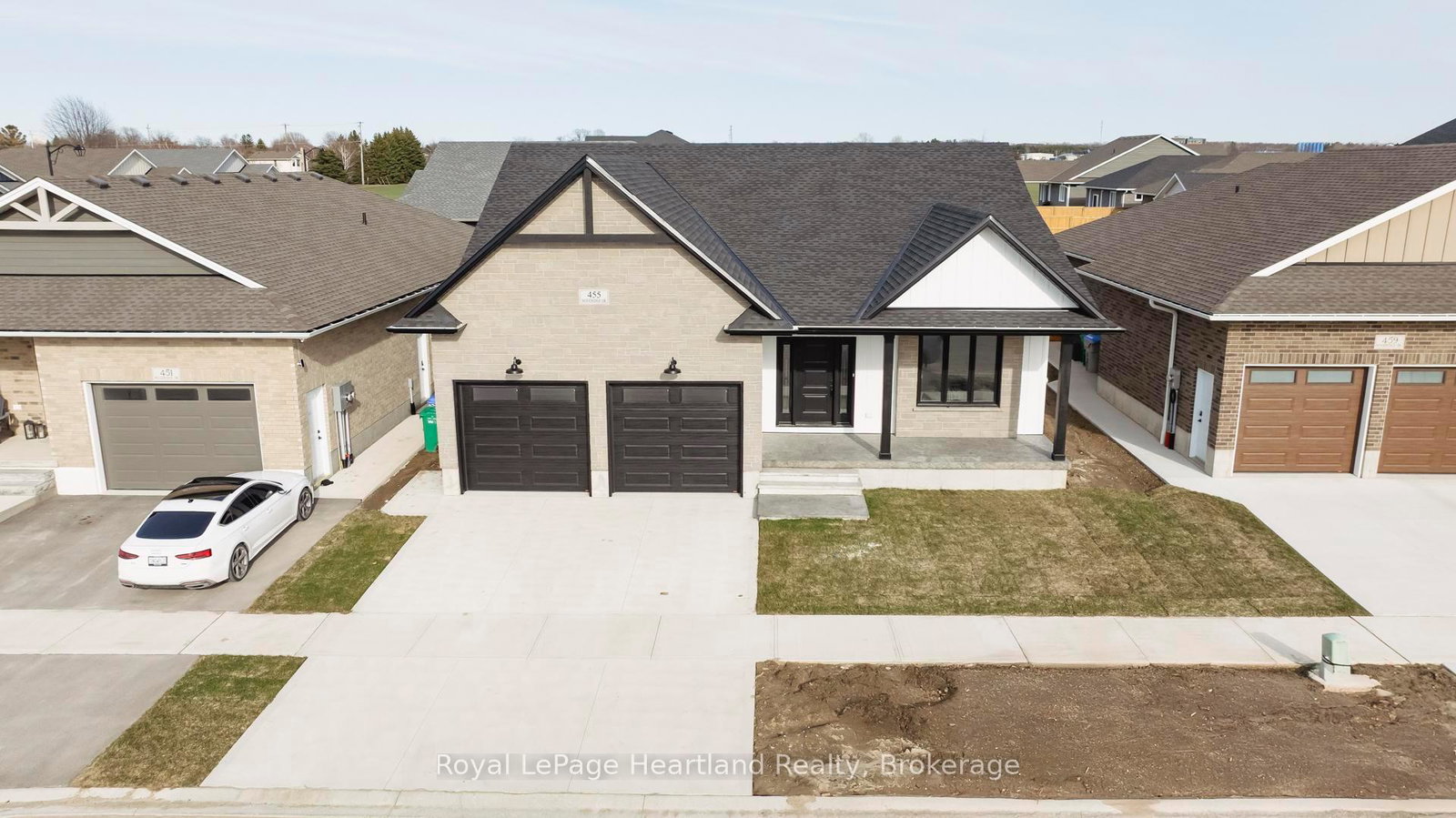 455-woodridge-drive-goderich-ontario-x12220105
