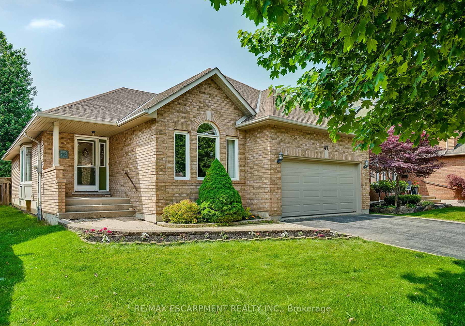 47-longyear-drive-hamilton-ontario-x12220325