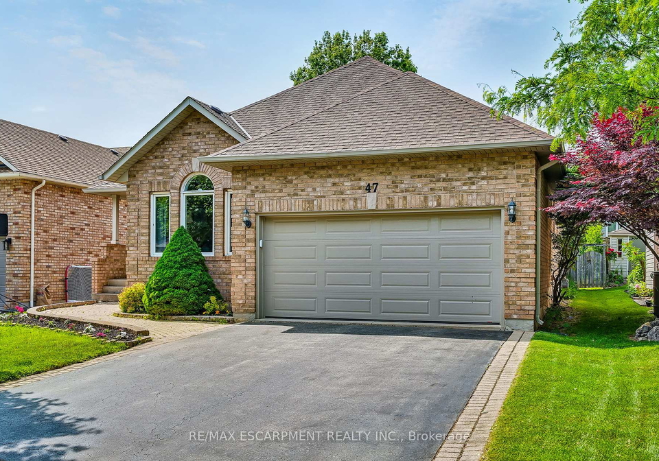 47-longyear-drive-hamilton-ontario-x12220325