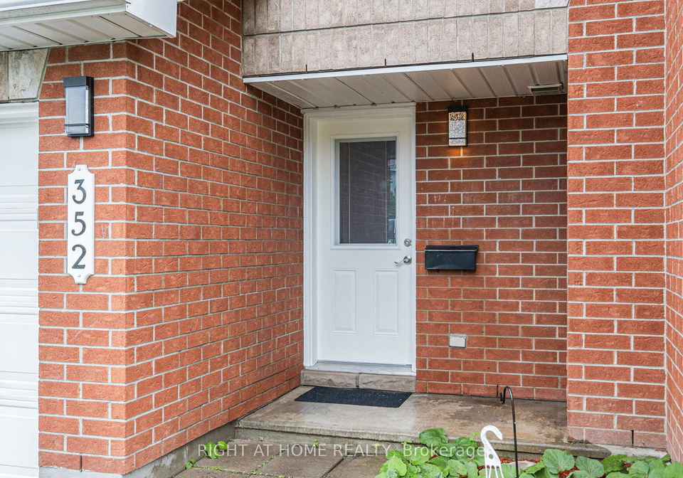 352-selene-way-ottawa-ontario-x12220431