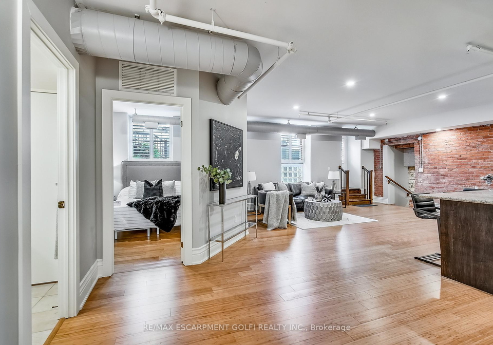 200-stinson-street-hamilton-ontario-x12220547
