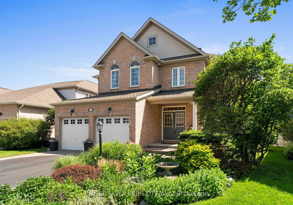 7-knotwood-court-ottawa-ontario-x12220573